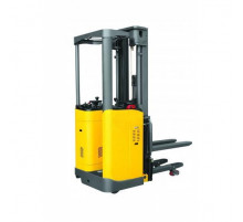 Штабелер самоходный 1,5 т 5,6 м TOR CDD15C Li-ion с кабиной 24/300 В/Ач