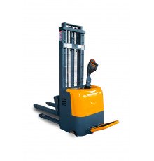 Штабелер самоходный 2,0 т 3,5 м XILIN CDD20K-EN 24/165 В/Ач (с платформой)